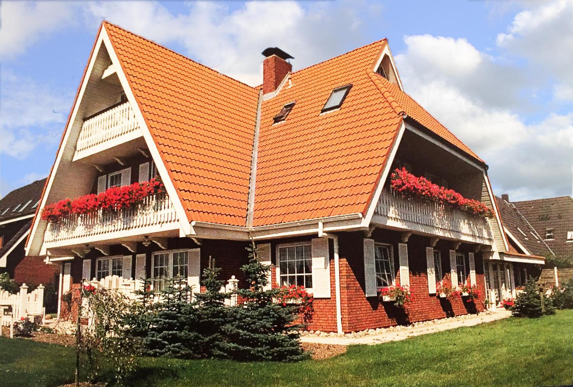 Haus Aquamarin-Apartment Smaragd In Strandnaehe Busum Exterior photo